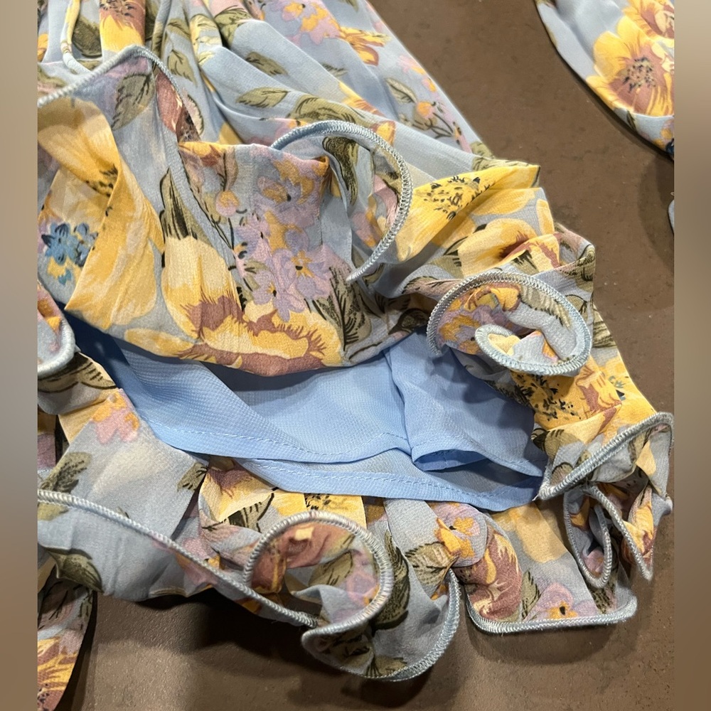 FLORAL PLEATED SHIFT ROMPER WITH TIE DETAIL  Sz XS - Picture 5 of 15